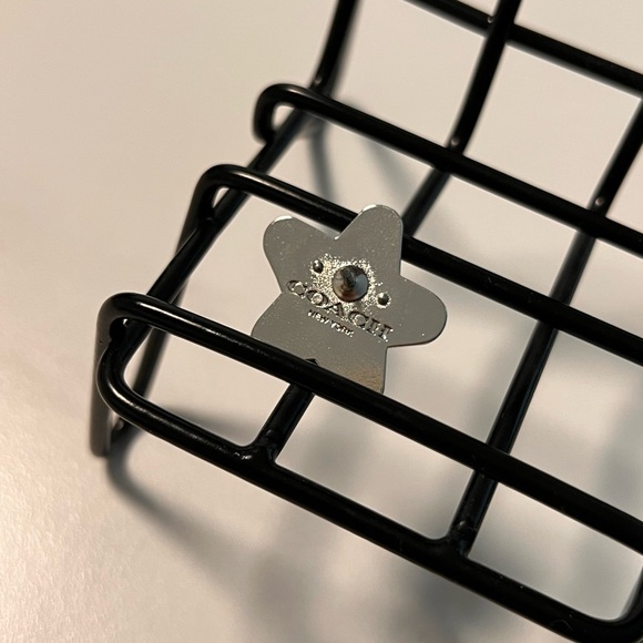 Coach Star Pin - Picture 3 of 3